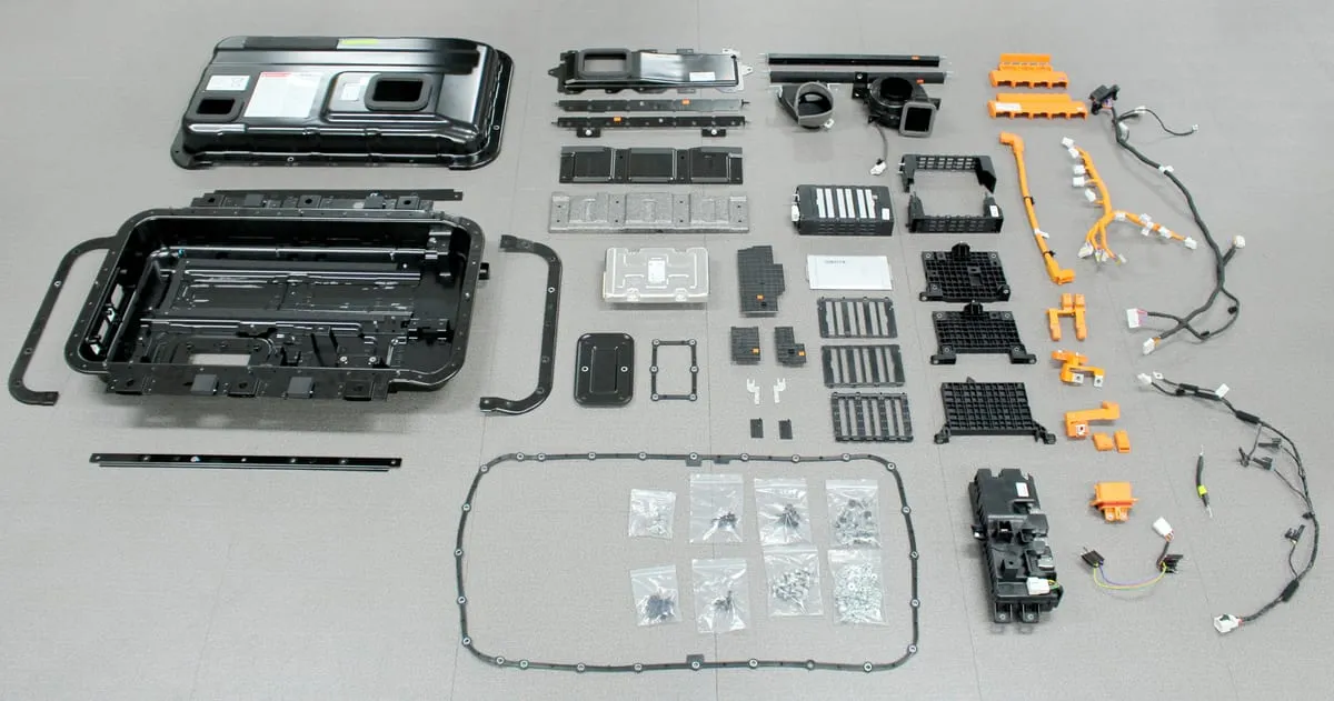 Components of a hybrid battery pack